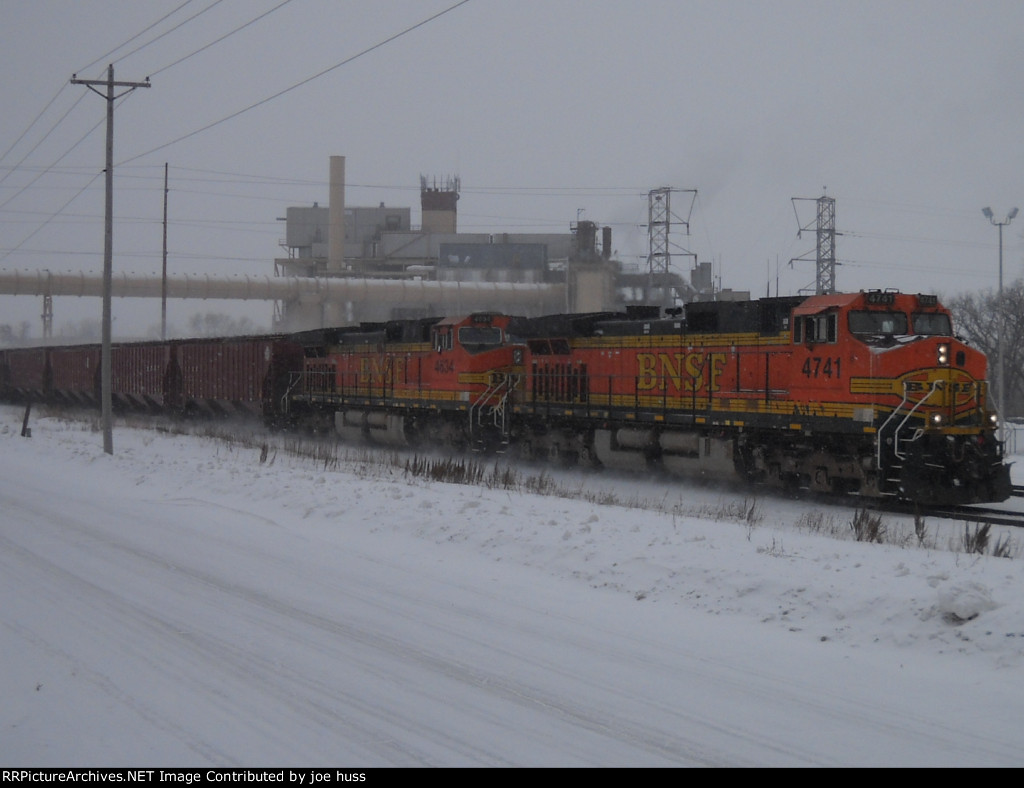 BNSF 4741 West